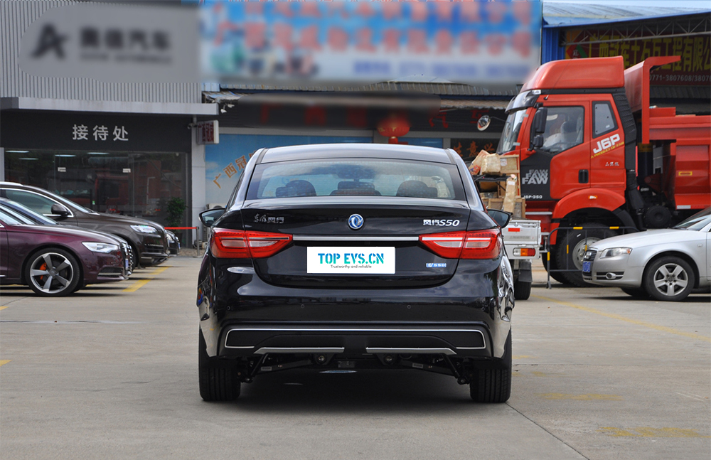 Dongfeng furia S50 EV