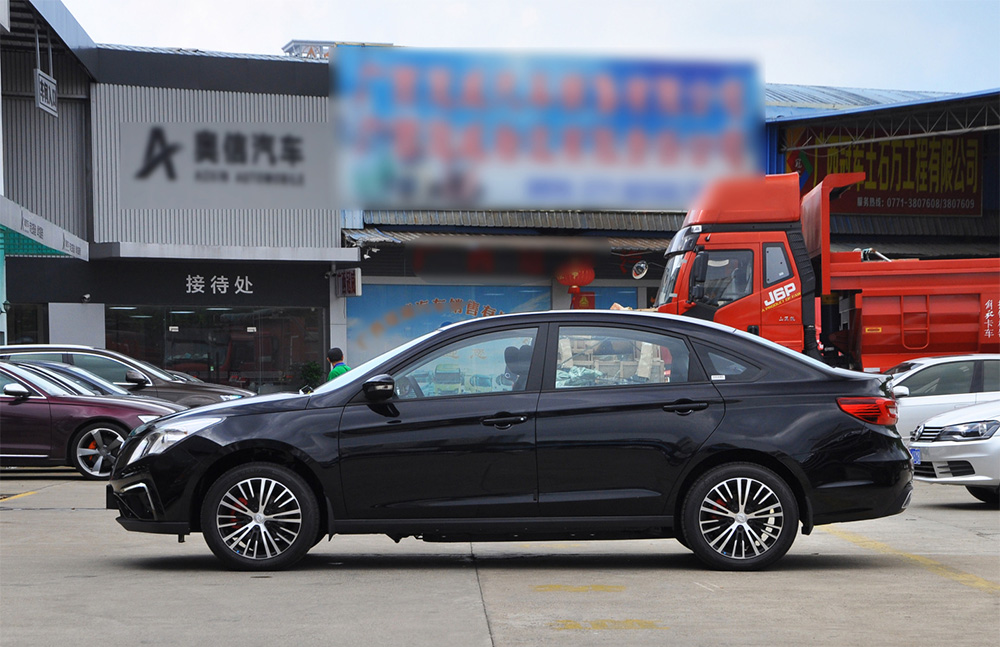Dongfeng furia S50 EV